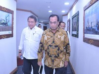 Ini Hasil Pertemuan Menhub dan Menkominfo Soal Taksi Online