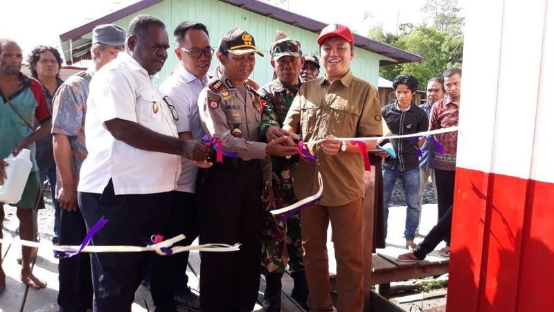 Peresmian 2 Sub Penyalur ini berada di Bayun Distrik Safan dan Kamur Distrik Pantai Kasuari.