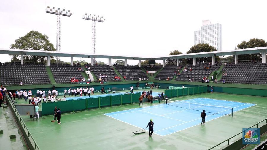 Presiden Joko Widodo hari ini, Sabtu (03/02/2018), meresmikan Stadion Tenis di Gelora Bung Karno