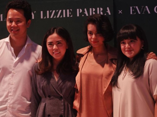 Sambut Valentine, Eva Celia Berkolaborasi Buat Koleksi Baju Hingga Lip Stain Sambut Valentine, Eva Celia Berkolaborasi Buat Koleksi Baju Hingga Lip Stain
