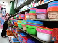 Ingin Sampah Turun, Konsumsi Barang Plastik Bakal Berkurang