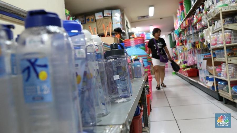 penurunan penggunaan barang plastik