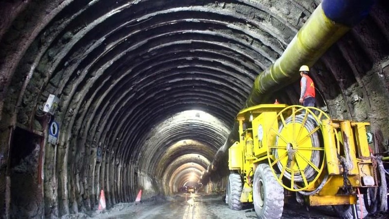 Proyek pembangunan terowongan Notog BH 1440 merupakan salah satu Proyek Strategis Nasional.