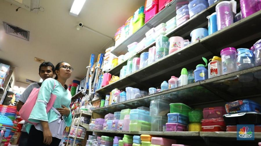 Data neraca perdagangan yang diumumkan pada hari ini dapat menjadi indikasi bahwa pemulihan daya beli masyarakat masih berlanjut.