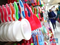 RI Banjir Barang Barang Impor: Plastik-Ampas & Sisa Makanan