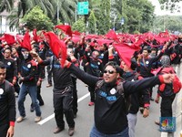 Besok 50.000 Buruh Kepung Total Pusat Jakarta, Hindari Jalan Ini!