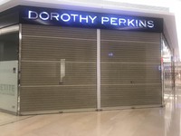 Dorothy Perkins Tutup, New Look Diskon Besar-Besaran
