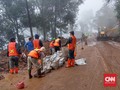 Kesaksian Sopir Angkot Berujung Misteri di Longsor Puncak