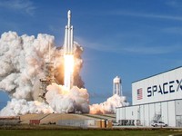 SpaceX Berencana Cari Dana Segar Rp 7 T
