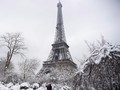FOTO: Saat Badai Salju Tak Pudarkan Keindahan Paris