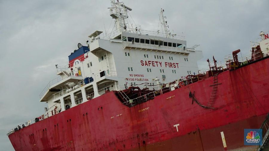 Transportasi laut salah satu penyumbang terbesar defisit transaksi berjalan.