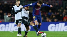 Respons Netizen Soal Insiden Kostum Messi Dicopot Coquelin