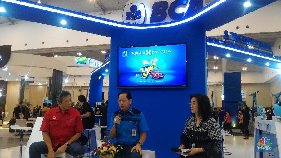 Pada periode yang sama tahun lalu pendapatan bunga bersih dan pendapatan operasional BBCA senilai Rp 27,4 triliun.