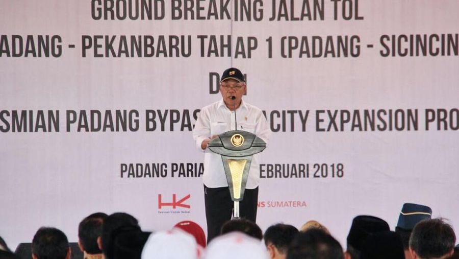Pembangunan Jalan Tol Padang - Pekanbaru sepanjang 244 km ditargetkan selesai tahun 2023.