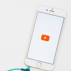 Konten YouTube Bisa Buat Utang di Bank, Ini Persyaratannya