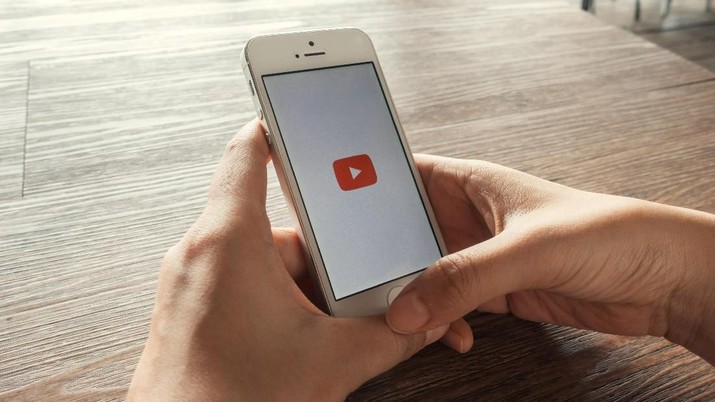 Google memaparkan 1 dari 4 pengguna internet adalah ibu-ibu. Dan hal-hal ini adalah yang paling sering dicari ibu-ibu ketika berselancar di dunia maya