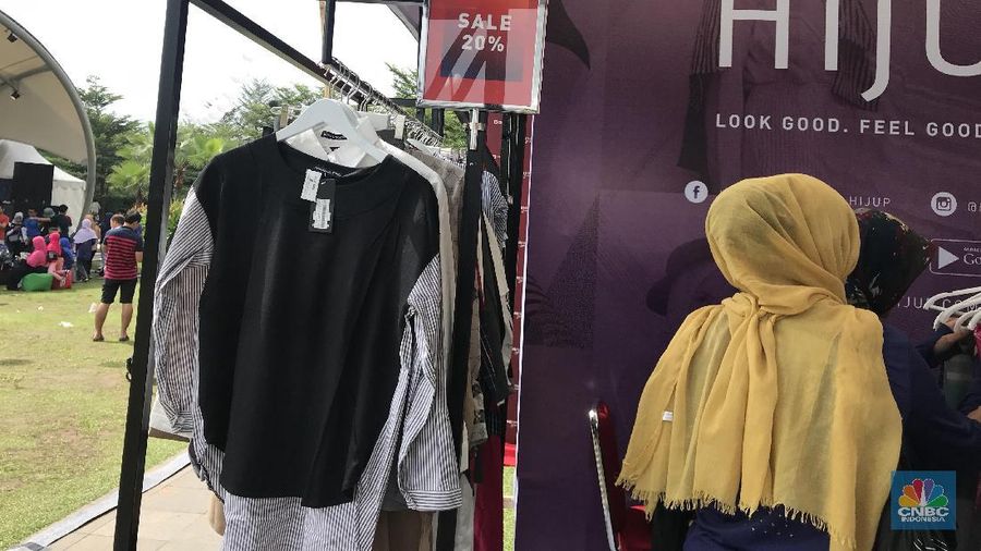 Fesyen modest e-commerce Hijup.com menggelar acara Sunsilk Hijab Celebration Day 2018.