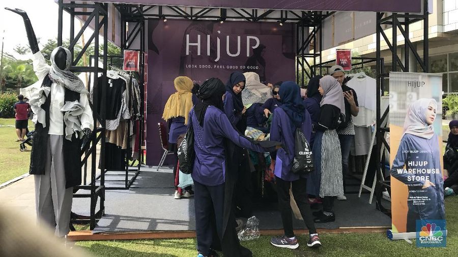 Fesyen modest e-commerce Hijup.com menggelar acara Sunsilk Hijab Celebration Day 2018.