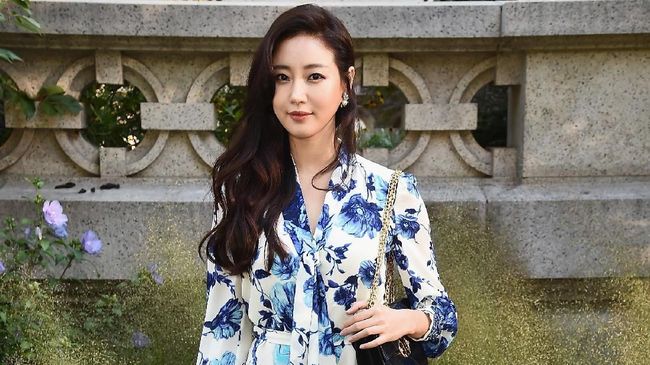 Kim Sa Rang Mundur dari 'Mr. Sunshine' karena Kesehatan