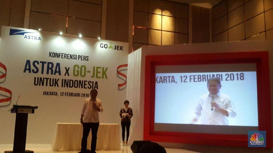 Go-Jek belum masuk Papua, sementara Astra cukup kuat disana.