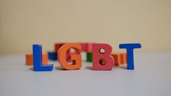 Kepergok Bercinta di Toilet, Pasangan Gay di Banda Aceh Diadili