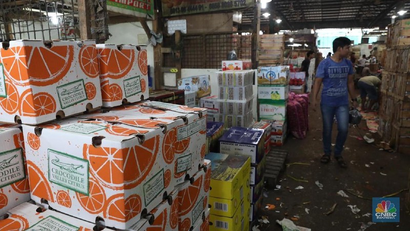 Jelang perayaan Imlek pasokan jeruk mandarin asal China kosong di pasaran.