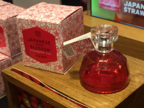 Sambut Valentine, The Body Shop Hadirkan Parfum Beraroma Stroberi yang Segar Sambut Valentine, The Body Shop Hadirkan Parfum Beraroma Stroberi yang Segar
