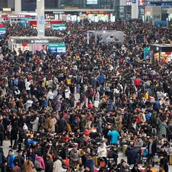 Gelombang II Covid-19, China Desak Warga Jangan Mudik Imlek!