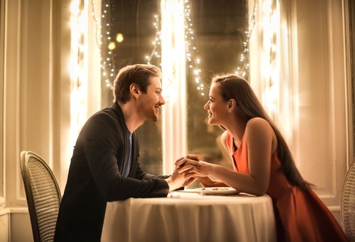 Kata Ramalan, 3 Zodiak Ini Akan Beruntung di Hari Valentine Kata Ramalan, 3 Zodiak Ini Akan Beruntung di Hari Valentine