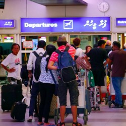 YLKI: Pelayanan Turun Tapi PSC Bandara Soetta Malah Naik