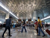 AirAsia: PSC Bandara Soetta Naik, Otomatis Tiket Juga