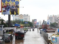 Ternyata Ini yang Bikin Kelapa Gading Kena Banjir Tetap Laku