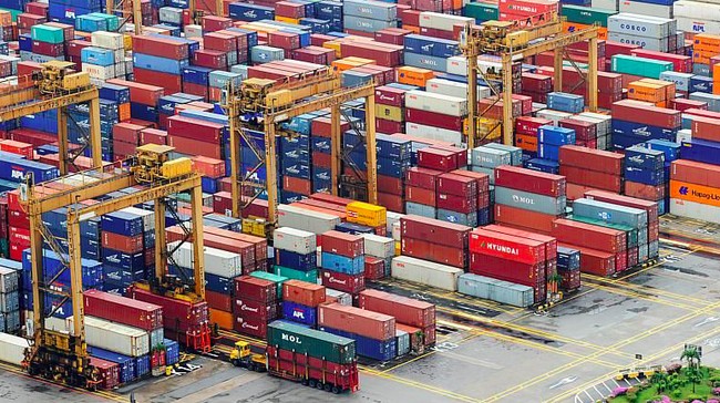 Bukan BBM, Ini yang Bikin Ekspor Singapura di Januari Melejit 9,3%!