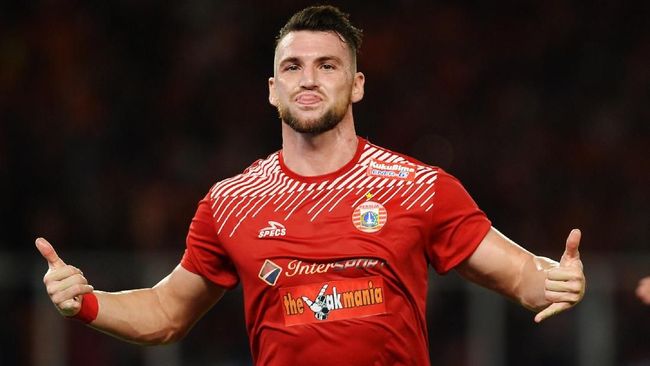 Marko Simic Kecelakaan Tabrak Mobil Polisi yang Habis Bensin