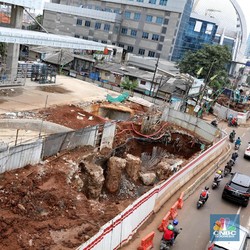 Evaluasi Proyek Elevated Mencakup 32 Jalan Tol dan 4 LRT