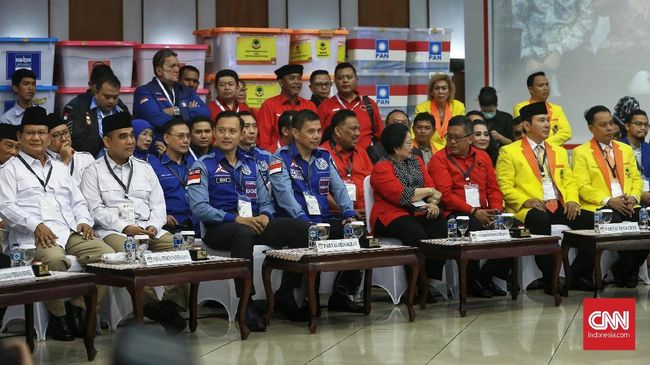 PDIP, Gerindra dan Golkar Diprediksi Jadi Partai Tiga Besar