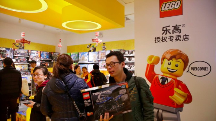 Bisnis Turun Lego  Kerja Sama dengan Sektor Pendidikan China