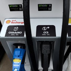 Kurs Anjlok Bikin Harga BBM Tetangga RI Naik Sampai Rp 33.000/ Liter