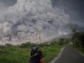 Sinabung Kembali Erupsi, Kolom Abu 2.500 Meter di Atas Puncak