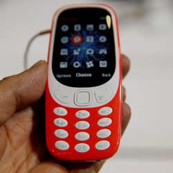Gen Z Ogah Pakai Smartphone, HP Jadul Laris Manis
