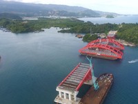 Proyek Jembatan Terpanjang di Timur RI Berhenti Sementara