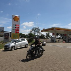 Formula Baru, Bensin Shell dan Vivo Langsung Turun Harga!