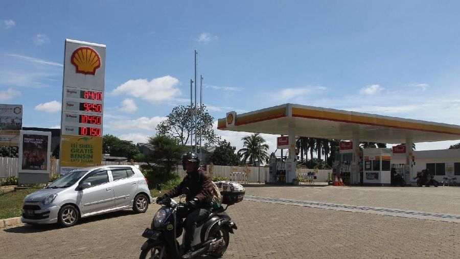 Shell Indonesia meluncurkan bensin baru dengan harga terjangkau. Produk bahan bakar baru dinamakan Shell Regular ini disebut-sebut bersaing dengan Pertalite