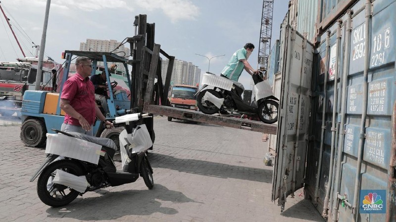 Asosiasi Industri Sepeda motor Indonesia optimis penjualan sepeda motor tahun ini akan melonjak dari tahun dibanding tahun lalu.