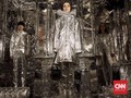 Bermain-main dengan Kilap Perak ala Maison Margiela
