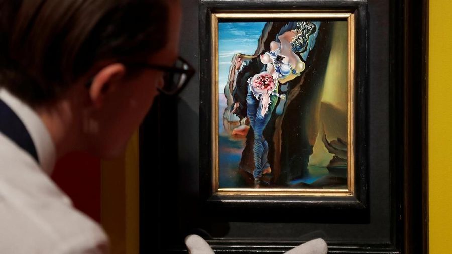 Sejumlah karya lukisan dari seniman ternama ini dilelang di Rumah lelang Sotheby London bernilai hingga ratusan miliar rupiah