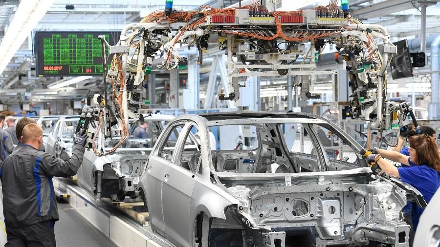 Beberapa negara penghasil mobil utama telah mengadakan pembahasan beberapa hari ini mengenai ketakutan mereka dan kemungkinan respons atas rencana Trump.