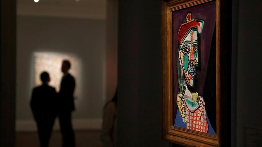 Sejumlah karya lukisan dari seniman ternama ini dilelang di Rumah lelang Sotheby London bernilai hingga ratusan miliar rupiah