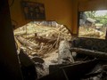 Tanah Ambles Akibat Pengerukan Kali Ancol, 21 Warga Mengungsi