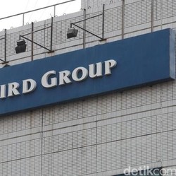 Penjelasan Blue Bird Soal Rencana Akuisisi Saham oleh Go-Jek